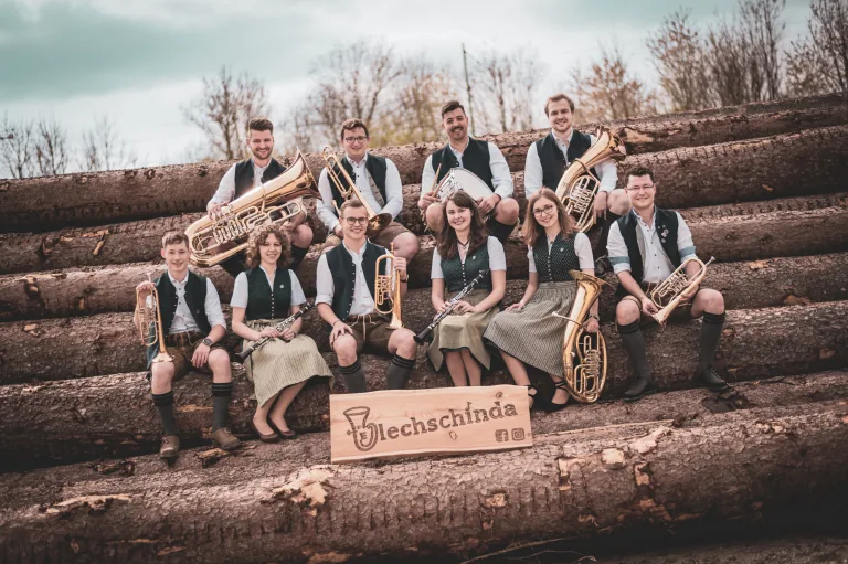 Gruppenfoto 3 der Blechschinda