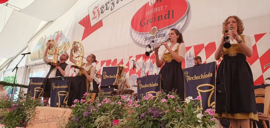 Foto der Blechschinda